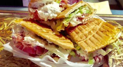 La Mangiatoja - Il panino più lungo di Torino