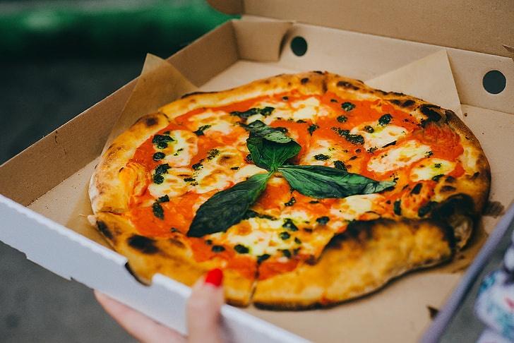 Food delivery a Torino: i migliori ristoranti a domicilio in città