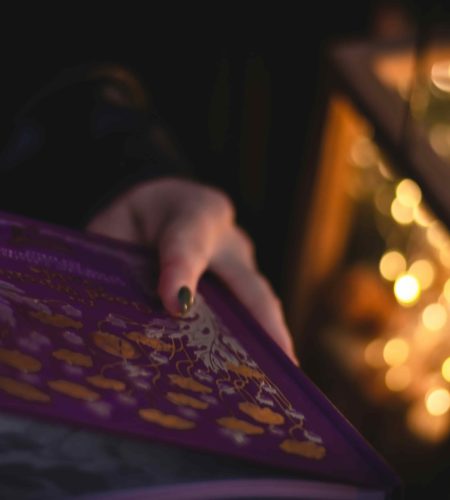Libri infestati: guida per un autunno da brivido