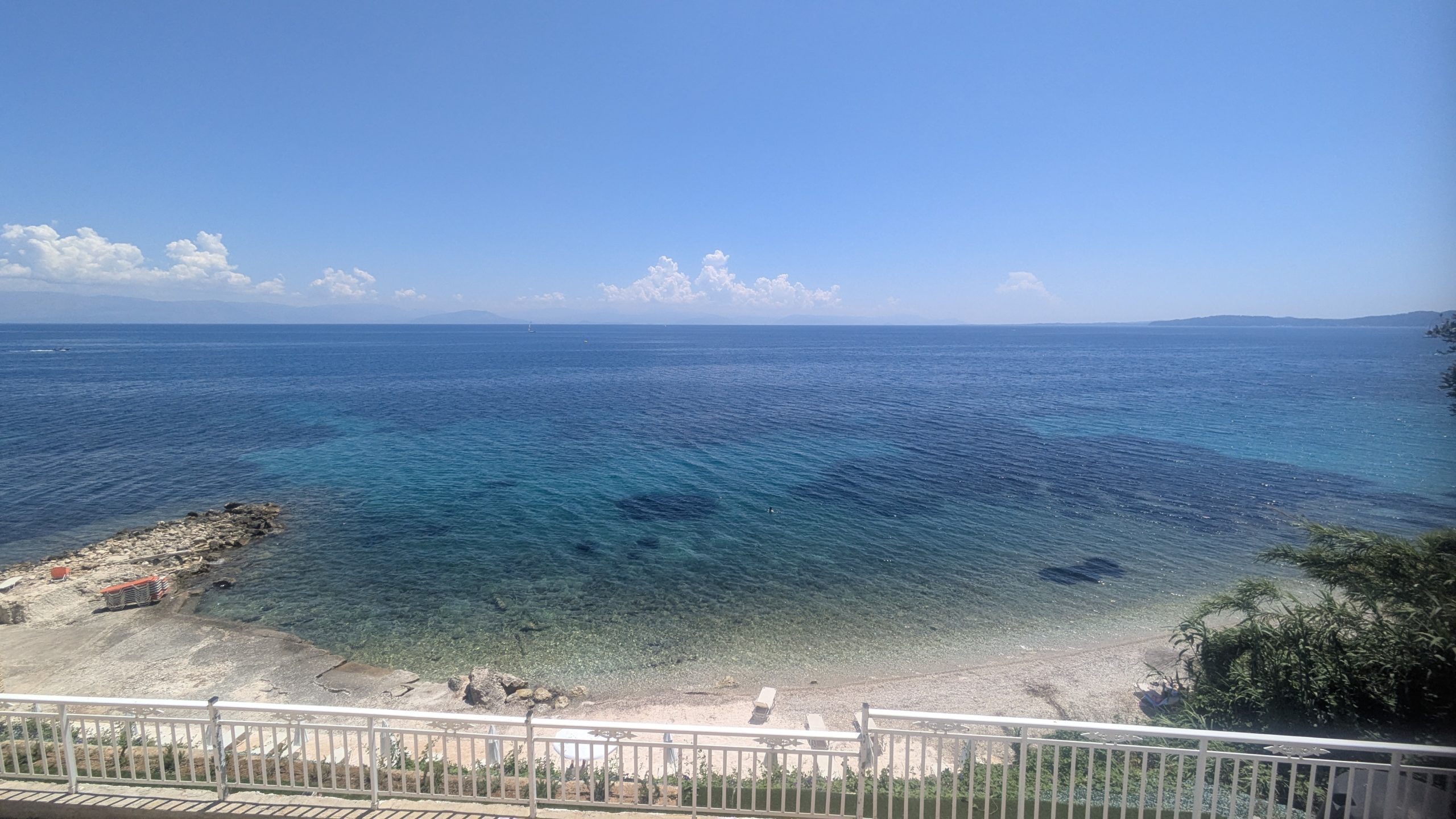 Corfù: kumquat, tsatsiki e mare dalle tante sfumature di blu
