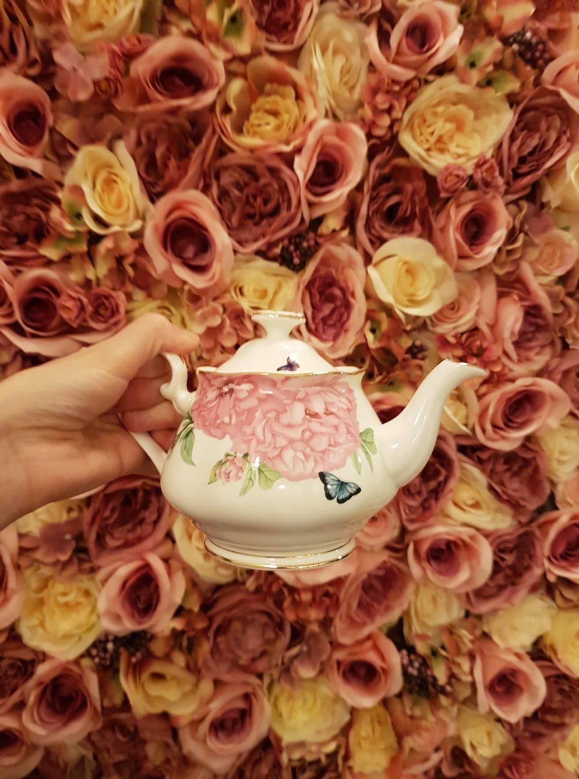 Roses and Tea a Torino